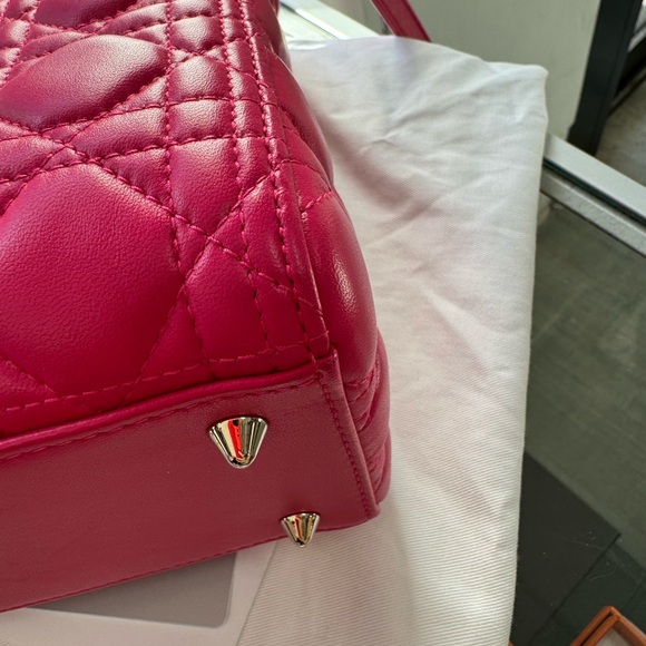 Ladydior medium pink lambskin with gold hardware - Picture 8 of 15